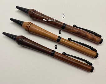 Kugelschreiber aus Holz einzeln von Hand gefertigt (gedrechselt), auch mit persönlicher Gravur / personalisiert und Geschenkhülle.