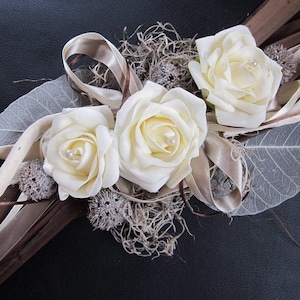 Tischgesteck Isolde lang – Seidenblumen Tischdeko Hochzeit Wunschfarbe