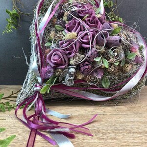 Grabgesteck Grabschmuck Herz Wunschgröße Grabdekoration Grabschmuck Allerheiligen – handgemacht aus Seiden- und Kunstblumen, langlebig & pflegeleicht von SarahsFlowerStudio