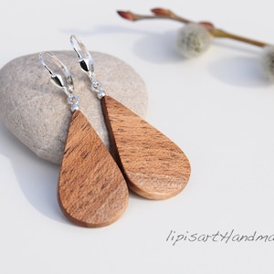Wooden Earrings – Long Drop Walnut Silver Leverback 925 No II
