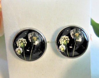 Stainless steel earrings with Cabochon dandelion