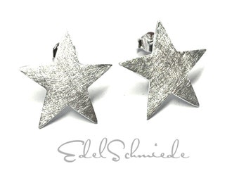 Earring big stars ice matt 925 silver ear studs