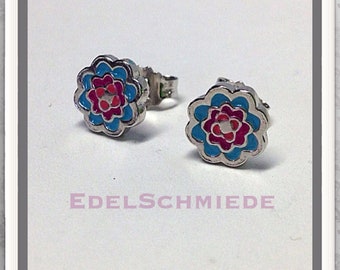 small flowers blue as stud earrings in 925 silver