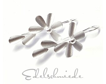 feine Silberohrhänger mit floralem Motiv teilweise matt, 925/- Sterling Silber