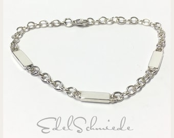 individualisierbares Armband in 925/- Sterling Silber mit 3 Plättchen für NamensGravur