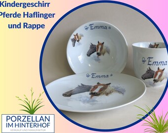 Personalisiertes Porzellanset mit Pferdemotiv Haflinger und Rappe mit Namen. Für Pferdemädchen ideales Geschenk Geburtstag oder Weihnachten