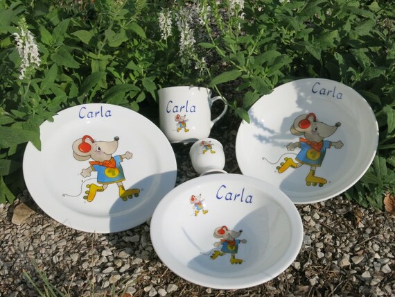 Kindergeschirr Set mit Namen 4-teilig Giraffe Tasse Teller Eierbecher Keramik