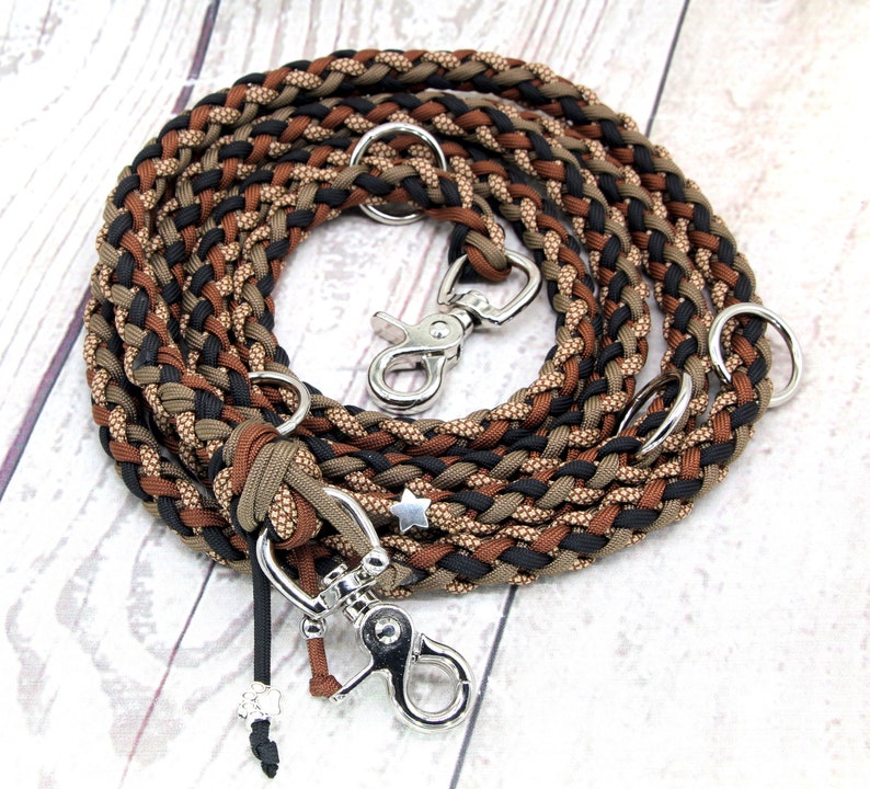 Handmade dog leash made of Paracord 550 in brown-beige tones, dog bag dispenser at the end of the leash, customizable image 1
