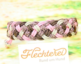 Handgefertigtes Hundehalsband aus Paracord in sanften Rosa- und Brauntönen, sehr weiche Flechtung, leicht, personalisierbar