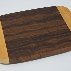 Planche à découper en bois fin, noyer et érable planche à fromage