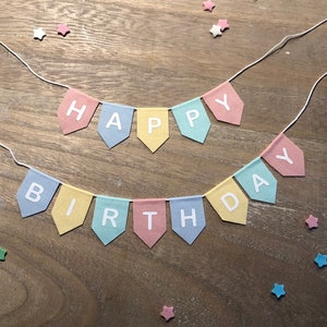 Mini-Wimpelgirlande Happy Birthday - pastell No. 2 / Geburtstagsdeko für den Kuchen oder Torte
