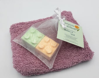 Fizzy bath stones, bath bombs, bath chocolates