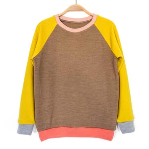 Wool sweater 140/146 in color variations / Upcycled children's sweater 100% merino wool / Color block sweater for children / colorful crown jewel sweater