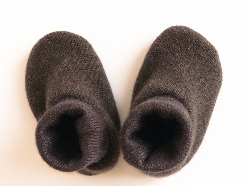 First Skirt 0-4 Months Baby Shoes Newborn Shoes Brown Merino Wool Cashmere Silk Upcycled