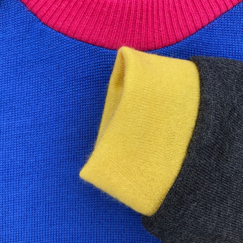 Color block sweater size 110 royal blue/anthracite upcycling children's sweater made of merino wool image 3