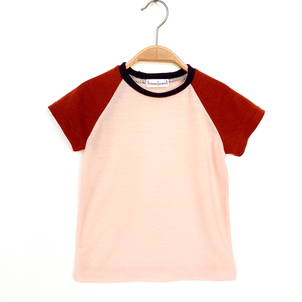 T-Shirt 104 Merino wool pink brown purple / short-sleeved top / upcycling raglan shirt for children