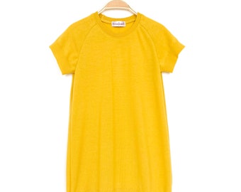 Knitted dress 100% merino wool size 110 short sleeves curry yellow upcycling wool dress T-shirt dress