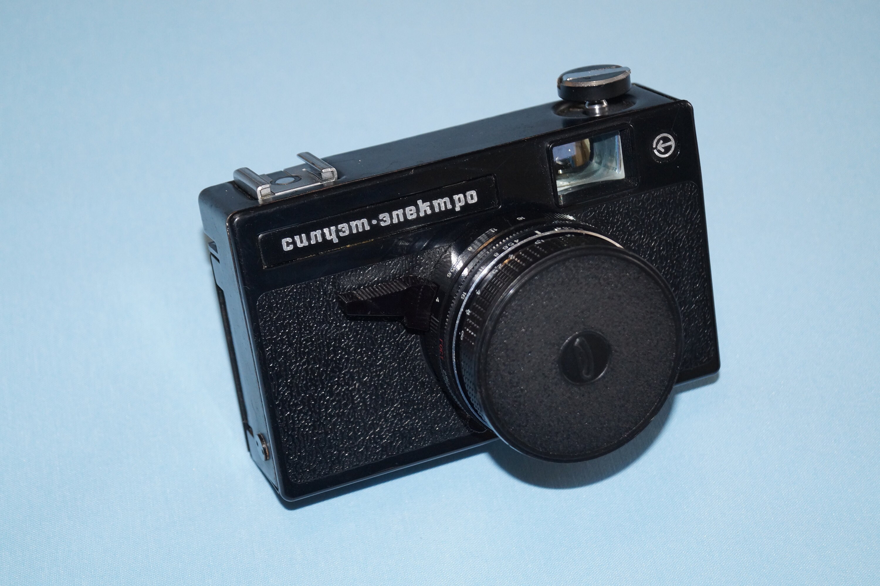 ヴィンテージシルエットエレクトロカメラ：コレクター向けソ連フィルム