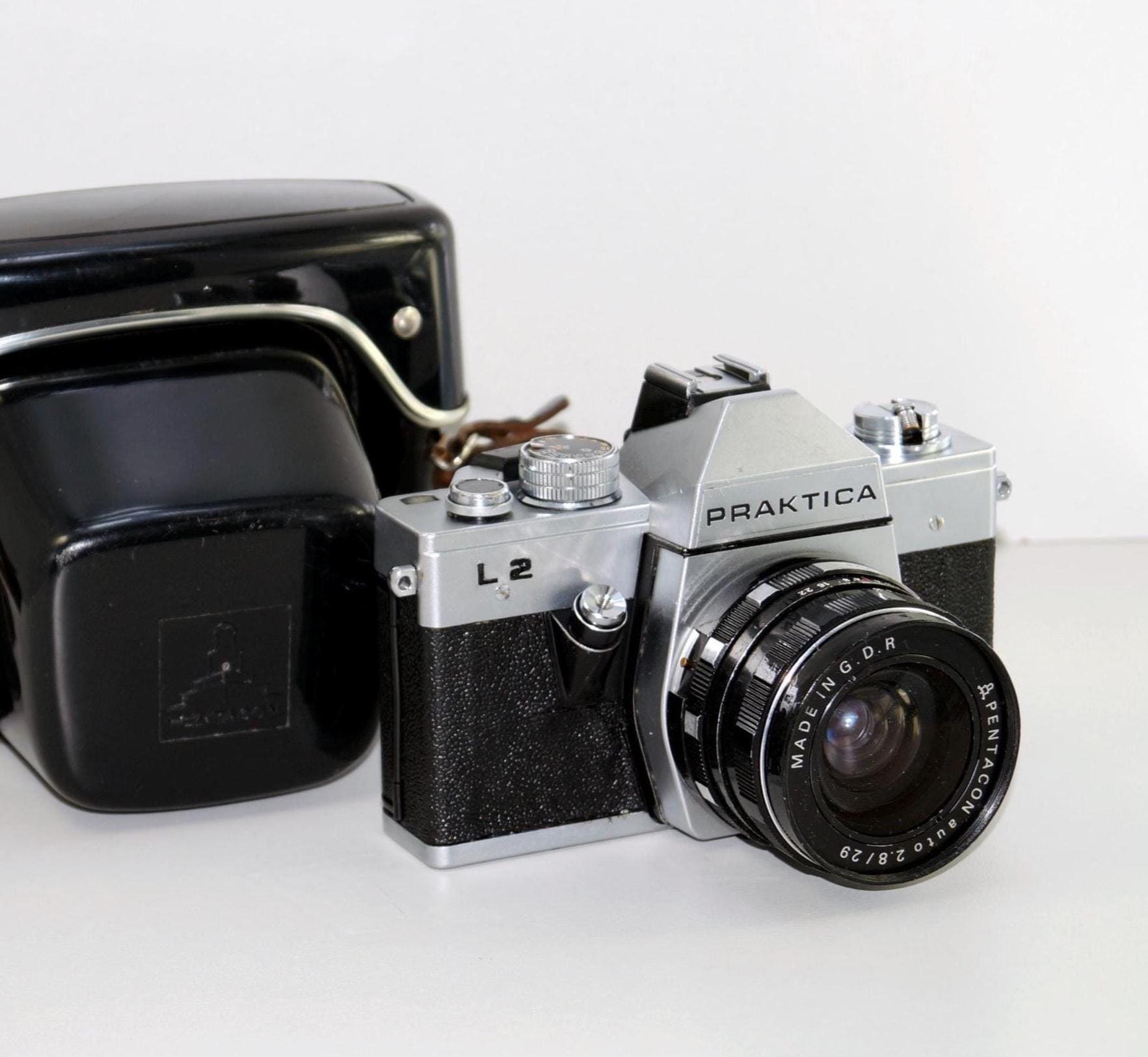 Praktica Vintage 35 mm SLR Camera – Antique German Film Camera (M42) – Rare  Collectible Gift