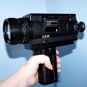 Movie camera Unique movie camera Movie Camera Quartz Movie camera gift Old movie camera Original camera Rare collectible Movie camera decor