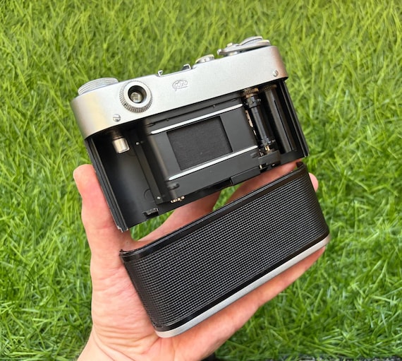 Vintage FED-3 35mm Film Camera With Industar-61l/d Lens – USSR