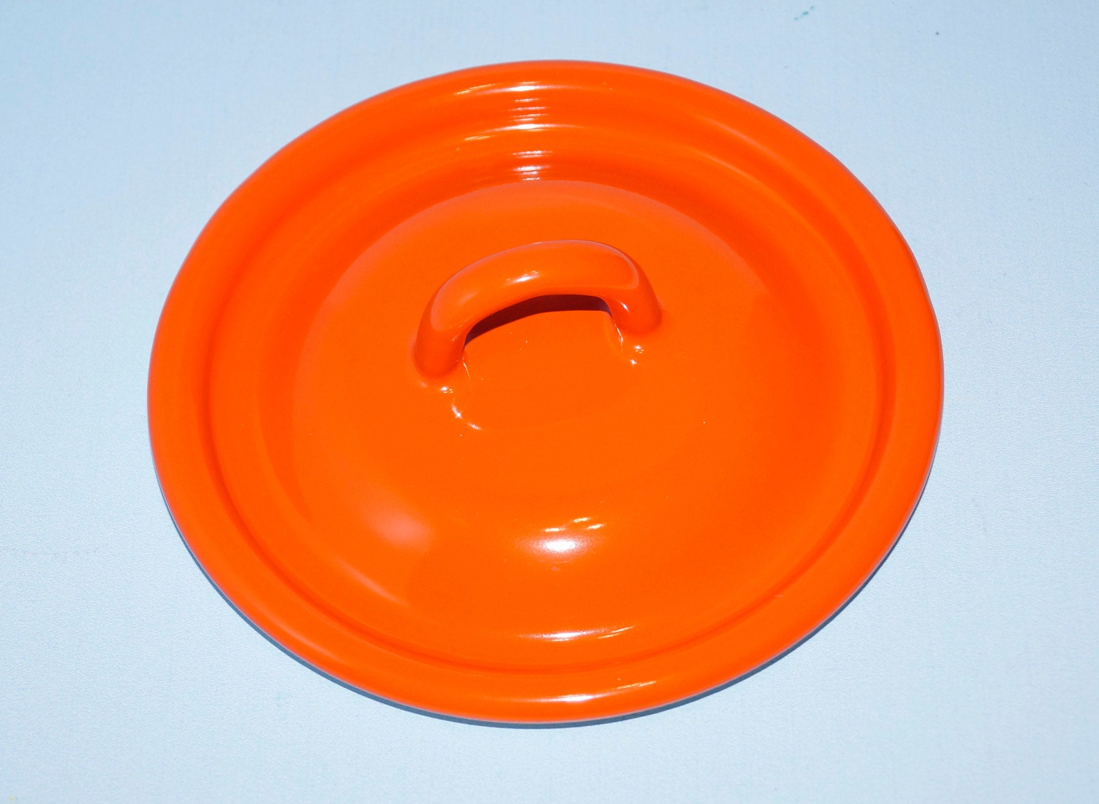 ヴィンテージソビエトエナメル缶、3L オレンジ水玉模様キッチン装飾