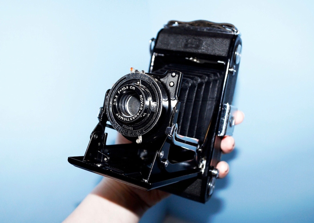 Dr. Nagel Vollenda Rare caméra et l'objectif de pliage Photo Stock - Alamy
