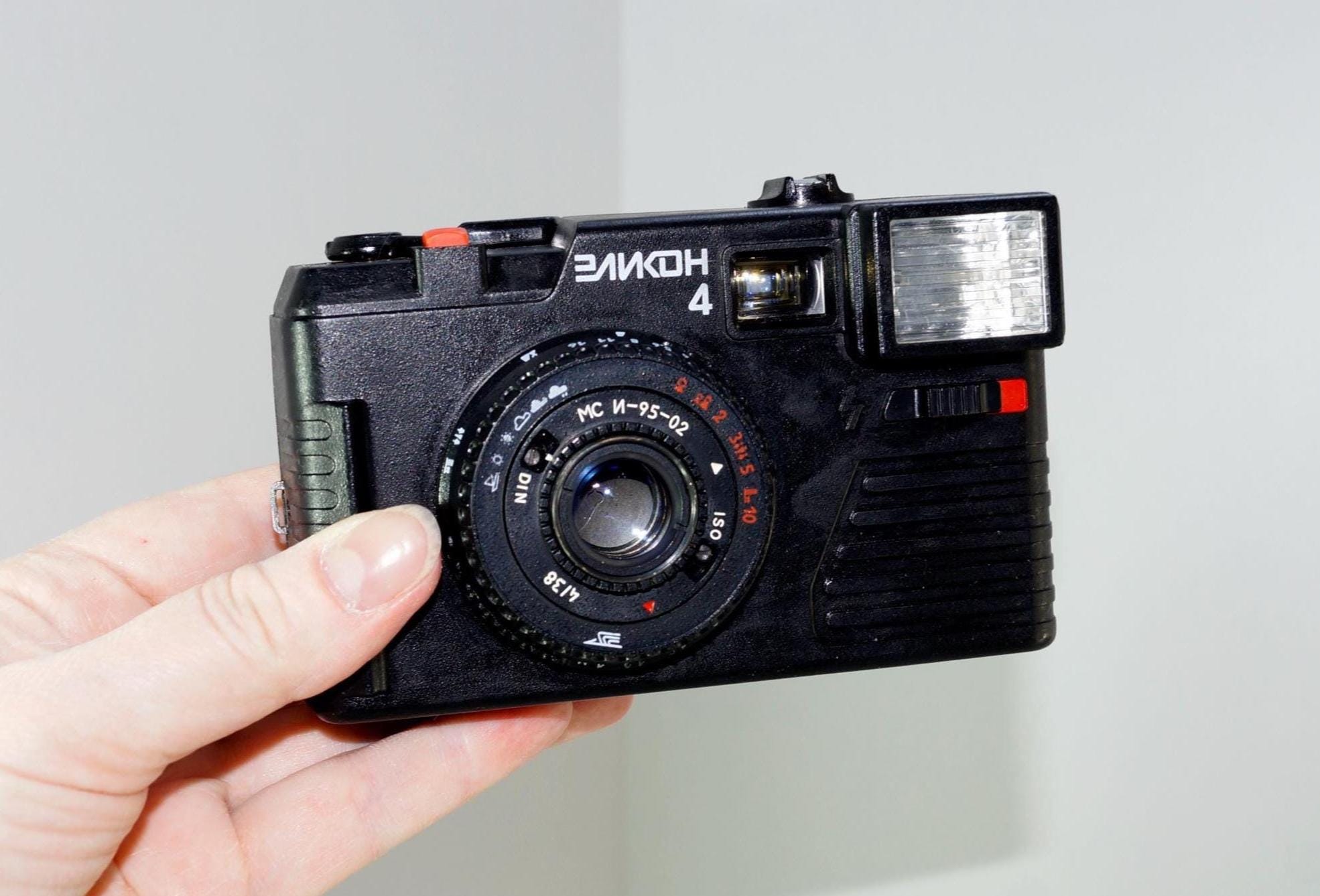 ヴィンテージElikon 4カメラギフト｜ソビエト製35mmフィルムカメラ