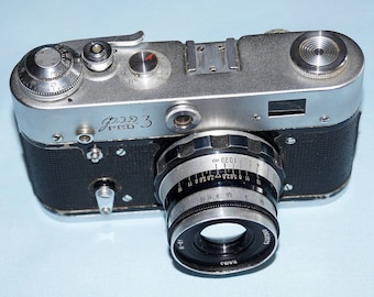ビンテージ FED-3 35mm フィルムカメラ、Industar-61L/D レンズ付き