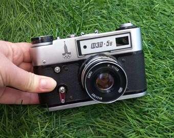 Appareil photo télémétrique vintage 35 mm FED 5 V | Appareil photo argentique soviétique fonctionnel | Cadeau de photographie rétro | Appareil photo de collection | Idée cadeau unique