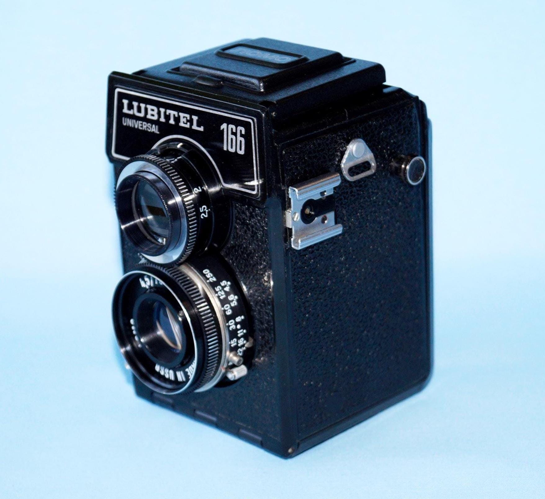 ルビテル166二眼カメラ – ソ連製フィルム二眼レフカメラ（動作確認済み