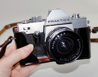Praktica Vintage 35 Mm SLR Camera – Antique German Film Camera