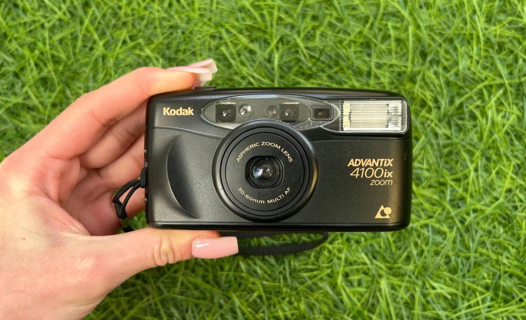 Vintage Kodak Advantix 4100ix Zoom APS Film Camera – Working Retro