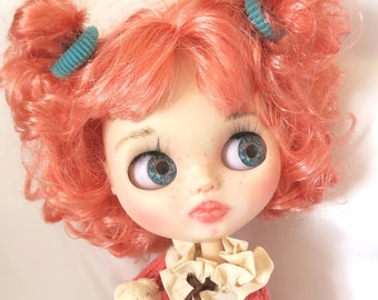 OOAK! Maren - Lovely Blythe doll short curly hair coral apricot with clothes articulated doll 1/6 doll 30 cm