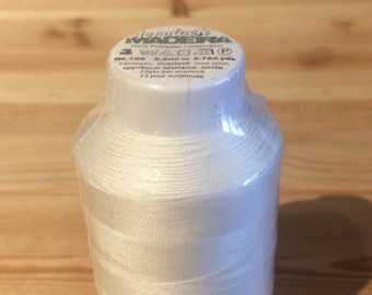 Madeira overlock yarn Aerolock #8020 natural white - 2500 m