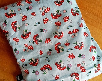 Cherry pit sachet heat pack toadstool