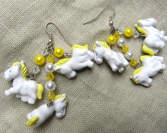 Pony luck earrings