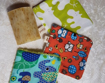 Children's animal washcloth set