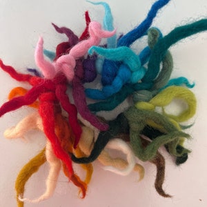 Colorful felt hair tie