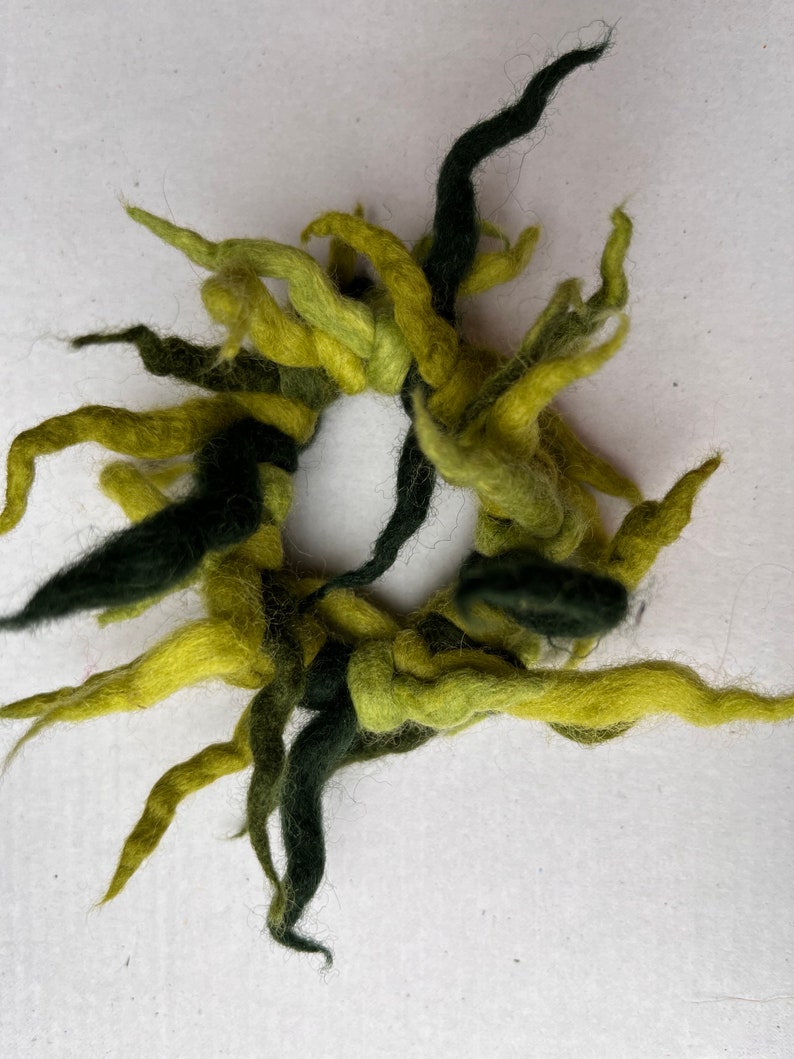 Haargummi aus Filz grün hell Bild 1