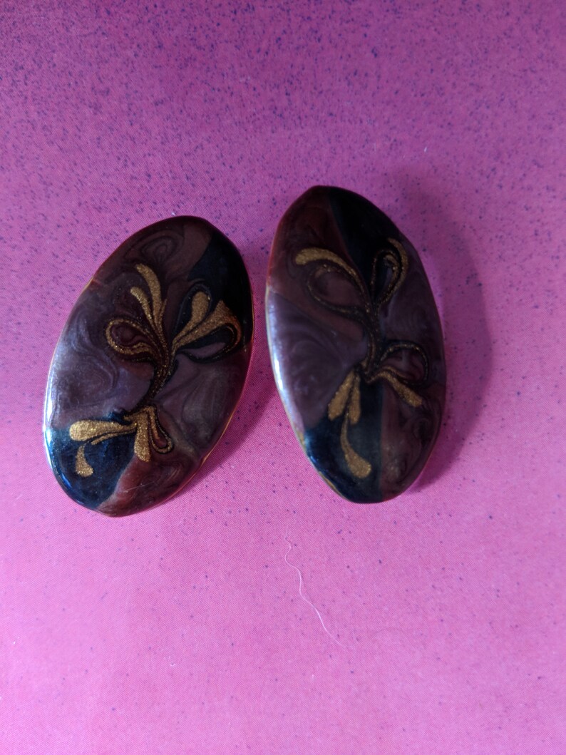 Metal earrings Clip on clasp Vintage earrings Clip on earrings Oval earrings Oval clip on earrings art Old earrings Antique earrings