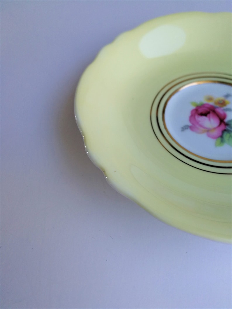 retro wedding home decor birthday holiday gift yellow green borders floral motif LOT of 2 vintage bone china saucers Paragon /& Rosina