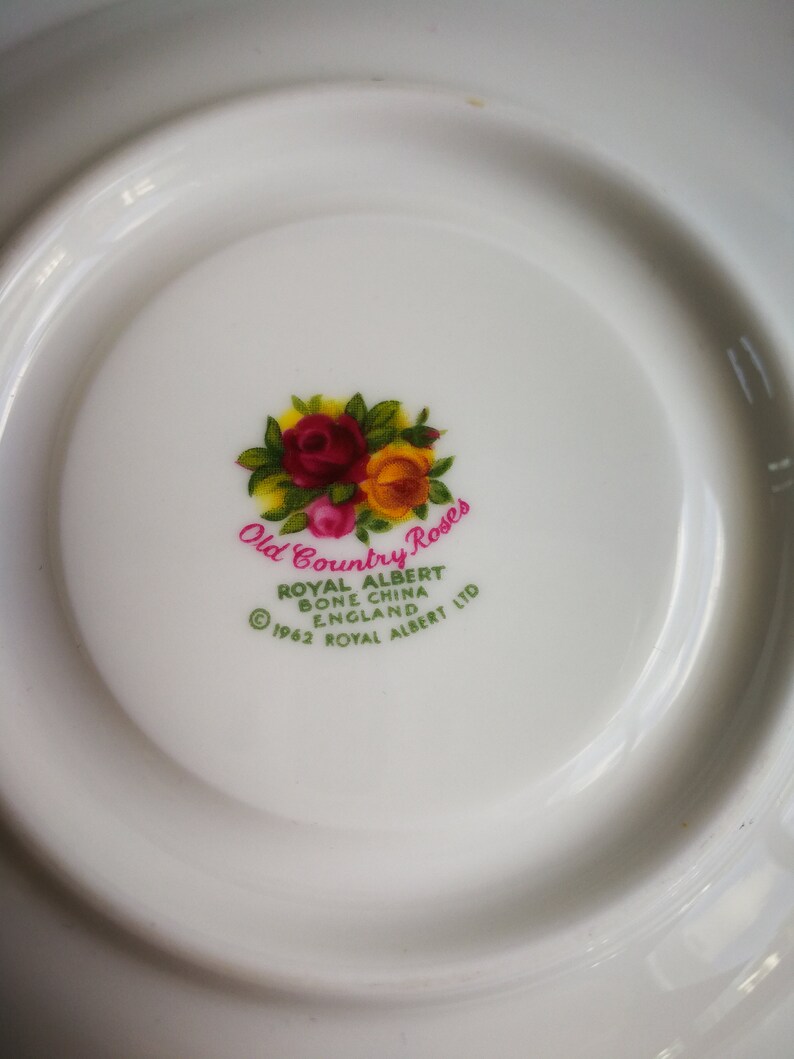 ROYAL ALBERT Old Country Roses vintage bone china tea saucer replacement burgundy pink yellow roses wedding home decor birthday gift