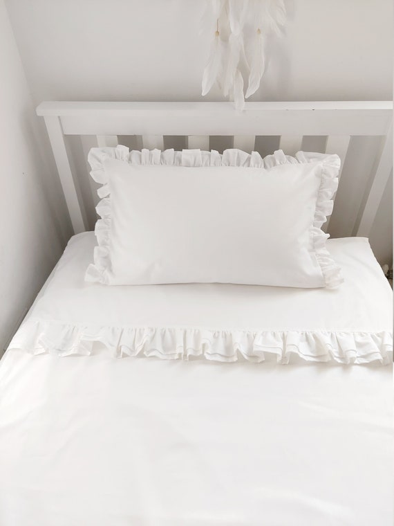Frilly cot bedding outlet