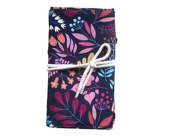 Knitting needle case, knitting needle case, roller case, colorful leaves