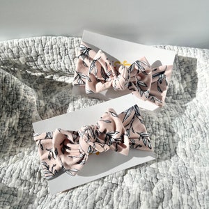Baby Pink Headband Bow | Pink Floral Headwrap Bow | Pink Floral Accessories | Baby Headwraps | 0-12 Month Headwrap Bows | Baby Accessories