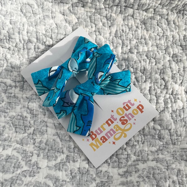 Baby Shark Bows | Shark Hairbows | Shark Hairclips | Shark Pigtail Bows | Blue Beach Bows | Blue Shark Bows | Bows for the Beach