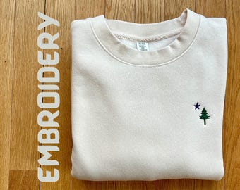 Embroidered Maine Flag Sweatshirt: Minimalist Unisex Crewneck