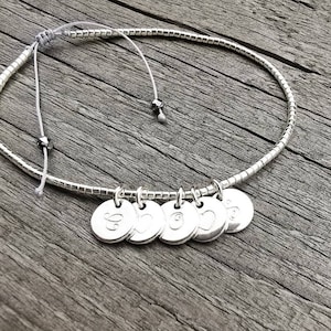 Pulsera con iniciales, pulsera con nombre, pulsera de perlas Delica con placas de 8 mm, grabado, pulsera de pareja, pulsera de la amistad