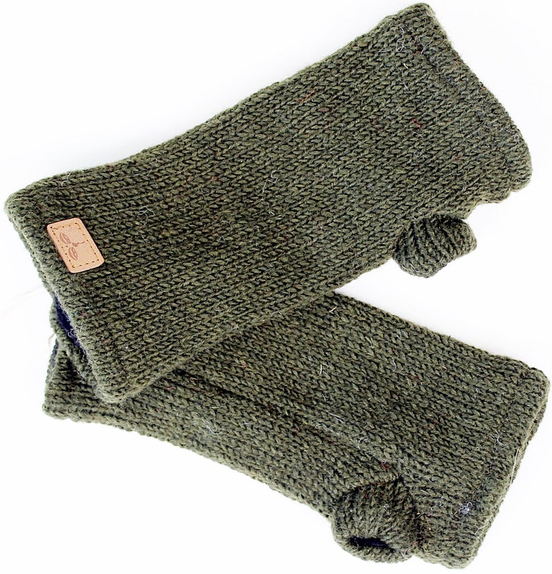 Pulse warmer from Nepal lined one size 100% wool handmade dunkelgrün